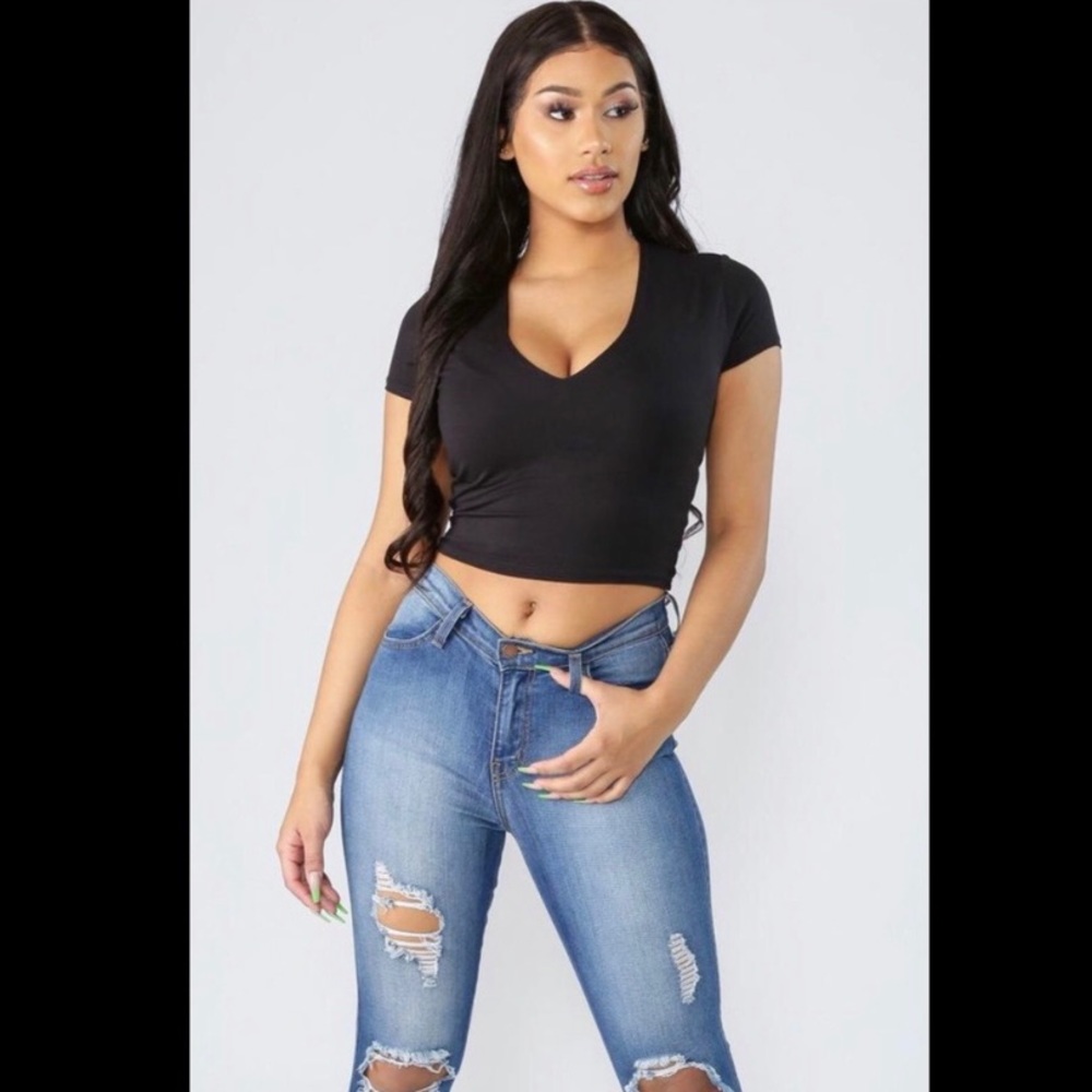 Olivia Rae Cropped V-Neck Black Top